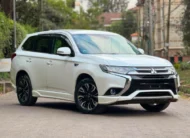 2017 Mitsubishi Outlander PHEV