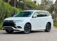 2017 Mitsubishi Outlander PHEV