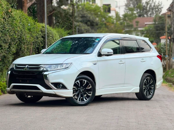 2017 Mitsubishi Outlander PHEV