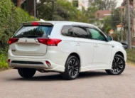 2017 Mitsubishi Outlander PHEV