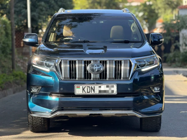 2017 Toyota Landcruiser Prado TX Sunroof