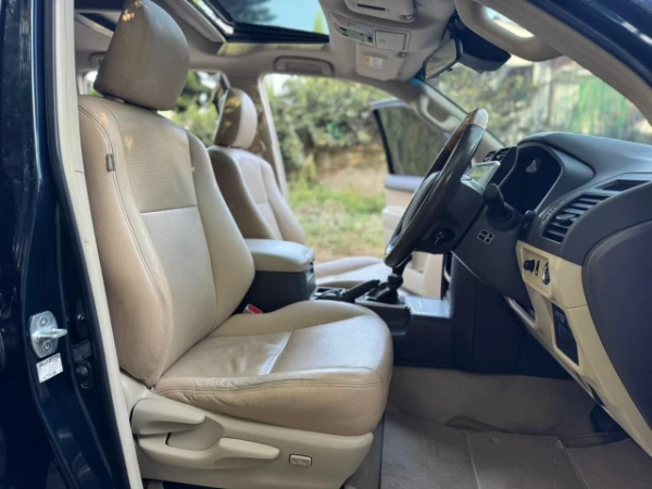 2017 Toyota Landcruiser Prado TX Sunroof