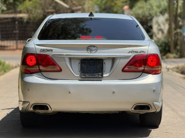 2009 Toyota Crown Athlete Fully Loaded