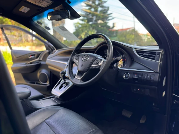 2018 Toyota Harrier Fully Loaded Sunroof