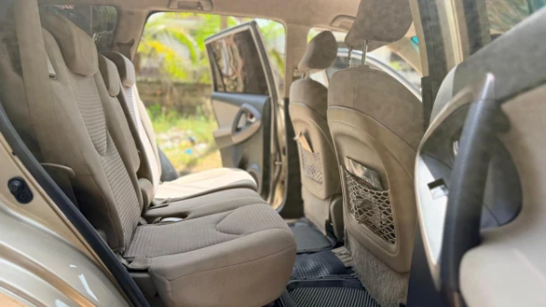 2008 Toyota Vanguard 7 Seater