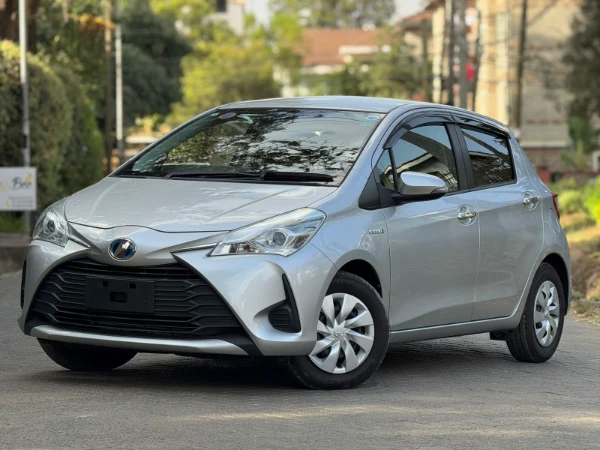 2018 Toyota Vitz Hybrid