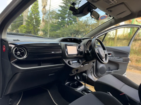 2018 Toyota Vitz Hybrid