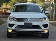 2017 Volksawgen Touareg 4Motion