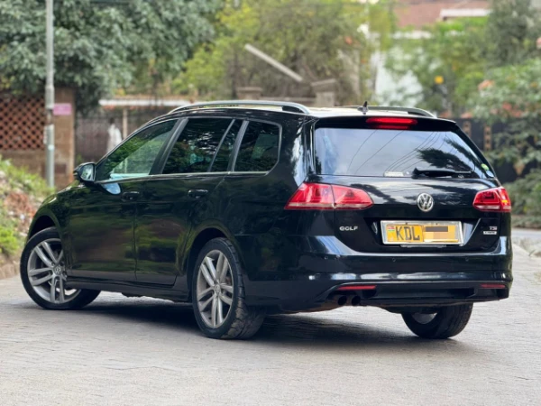 2016 Volkswagen Golf Variant