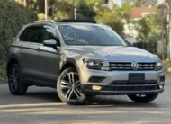 2019 Volkswagen Tiguan 2.0 TDI Sunroof