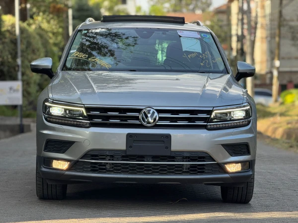 2019 Volkswagen Tiguan 2.0 TDI Sunroof