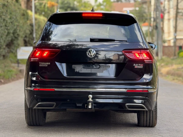 2018 Volkswagen Tiguan 2.0 TDI Sunroof