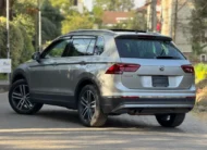 2019 Volkswagen Tiguan 2.0 TDI Sunroof