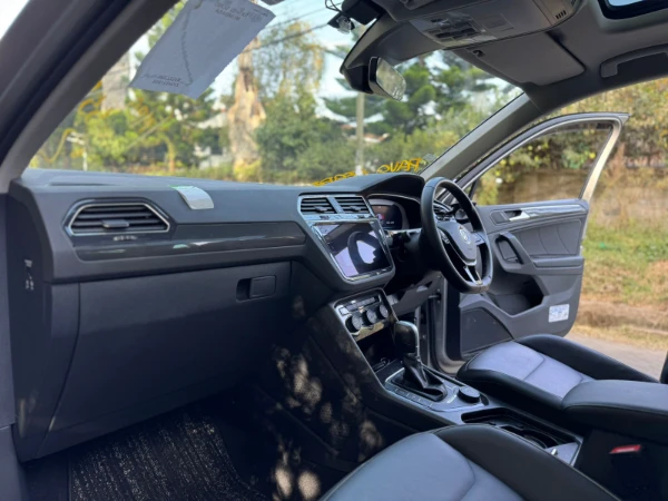 2019 Volkswagen Tiguan 2.0 TDI Sunroof