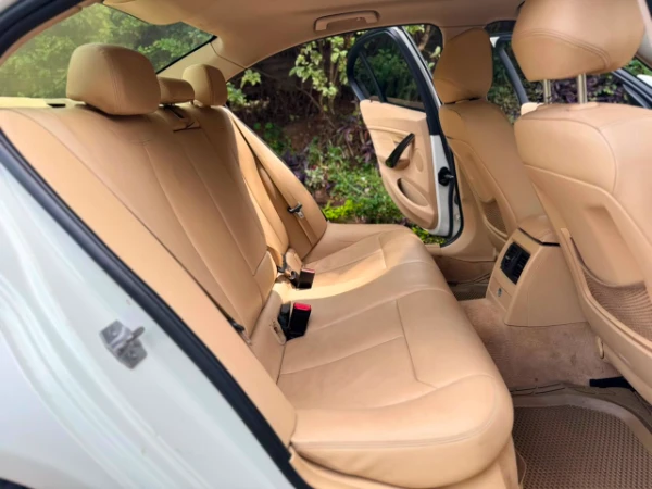 2014 BMW 320d
