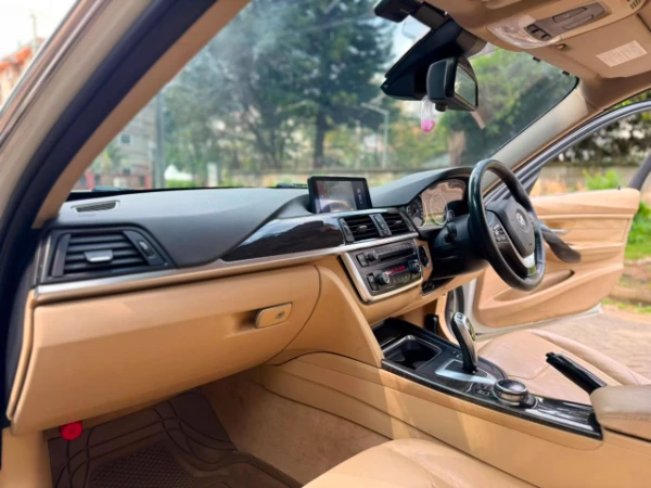 2014 BMW 320d
