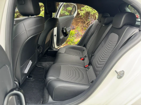 2019 Mercedes Benz A180