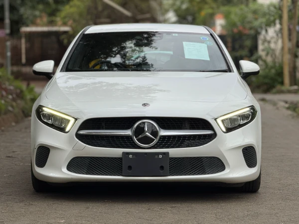 2019 Mercedes Benz A180