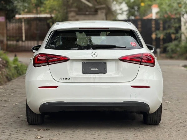 2019 Mercedes Benz A180