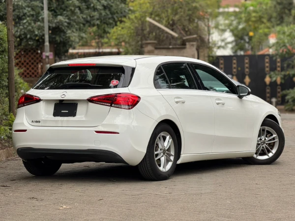 2019 Mercedes Benz A180
