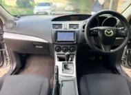 2010 Mazda Axela Sedan