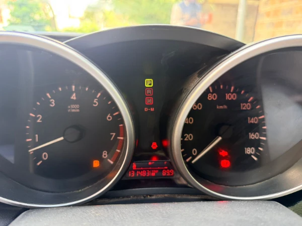 2010 Mazda Axela Sedan