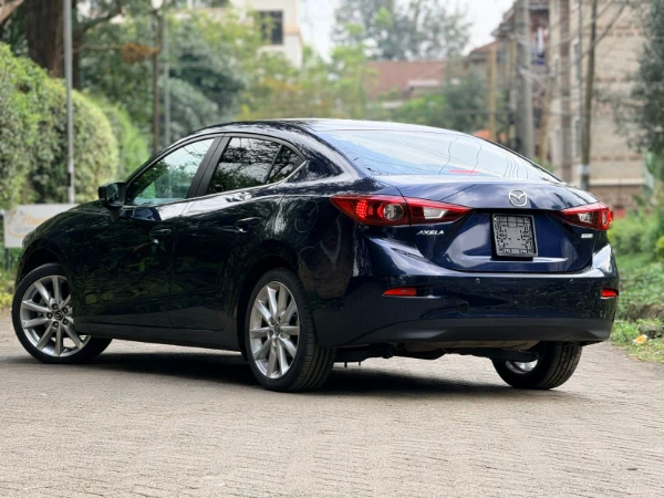 2018 Mazda Axela Sedan