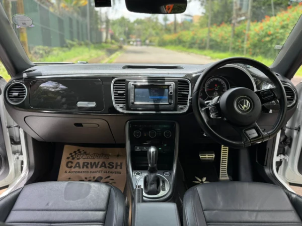 2019 Volkswagen Beetle R Line