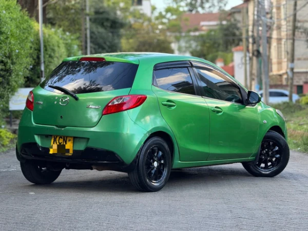 2010 Mazda Demio