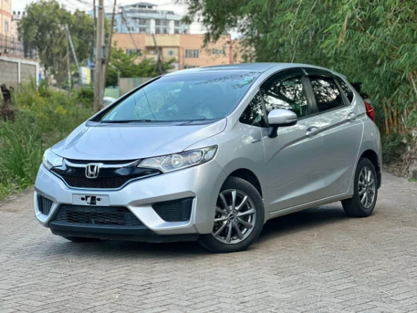 2017 Honda Fit Shuttle Hybrid