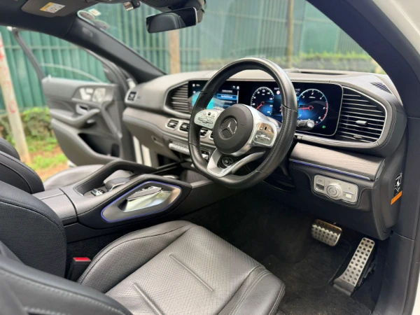 2019 Mercedes Benz GLE400d Fully Loaded
