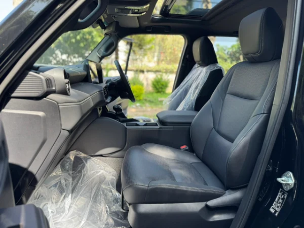 2024 Toyota Land Cruiser Prado J250 Sunroof