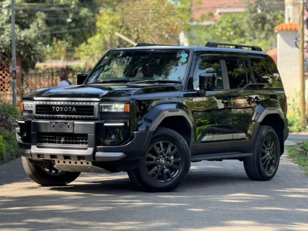 2024 Toyota Land Cruiser Prado J250 Sunroof