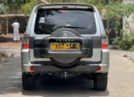 2012 Mitsubishi Pajero