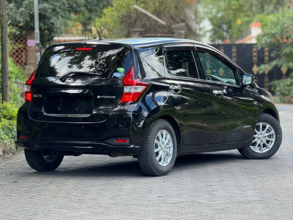 2018 Nissan Note E-Power