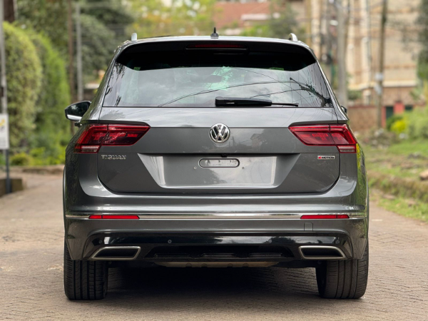 2018 Volkswagen Tiguan 4Motion Sunroof