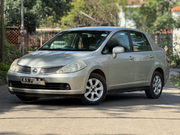 2006 Nissan Tiida Latio
