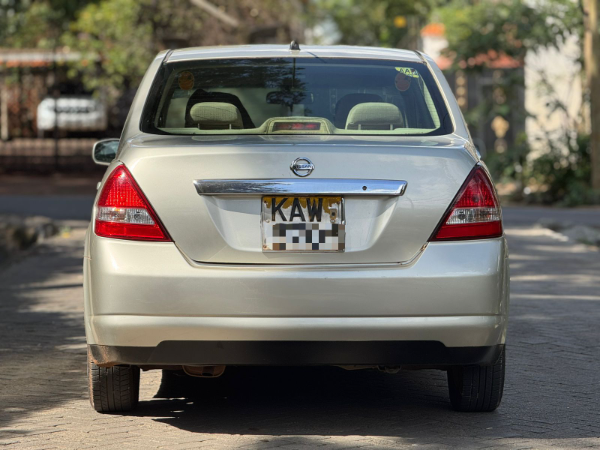 2006 Nissan Tiida Latio