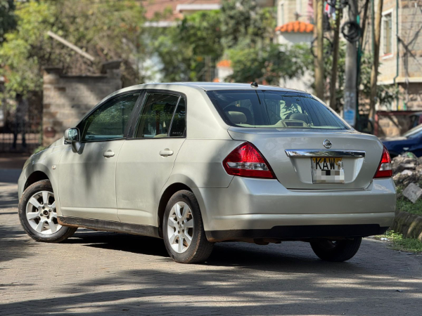 2006 Nissan Tiida Latio