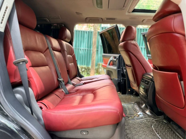 2010 Toyota Land Cruiser V8 ZX