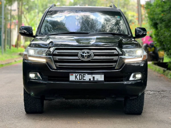 2010 Toyota Land Cruiser V8 ZX