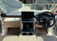 2023 Toyota Land Cruiser ZX LC300 Fully Loaded
