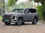 2023 Toyota Land Cruiser ZX LC300 Fully Loaded