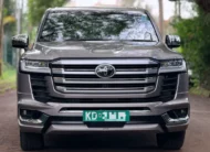 2023 Toyota Land Cruiser ZX LC300 Fully Loaded