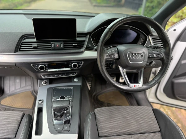 2017 Audi Q5 Quattro Low Mileage