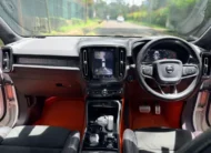 2019 Volvo XC40 T5 R-Design Sunroof