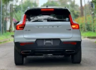 2019 Volvo XC40 T5 R-Design Sunroof