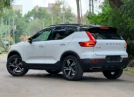 2019 Volvo XC40 T5 R-Design Sunroof