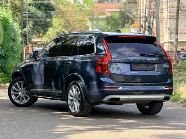 2019 Volvo XC90 T6 Inscription AWD