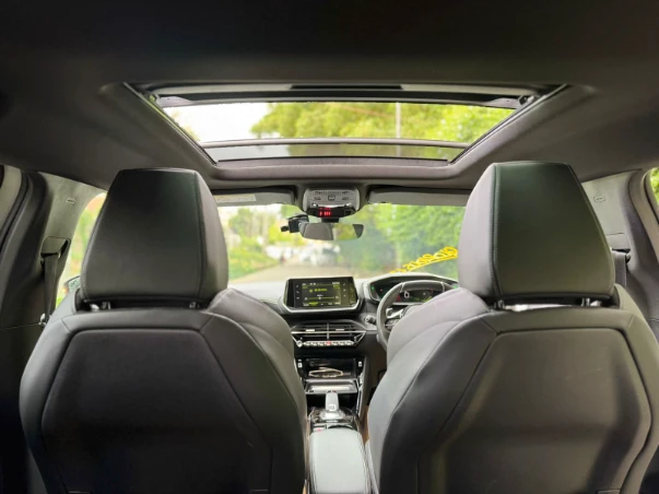 2021 Peugeot 2008 Fully Loaded Sunroof